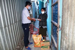 GĐPT Kỳ Hoàn chia sẻ với người nghèo trong mùa dịch